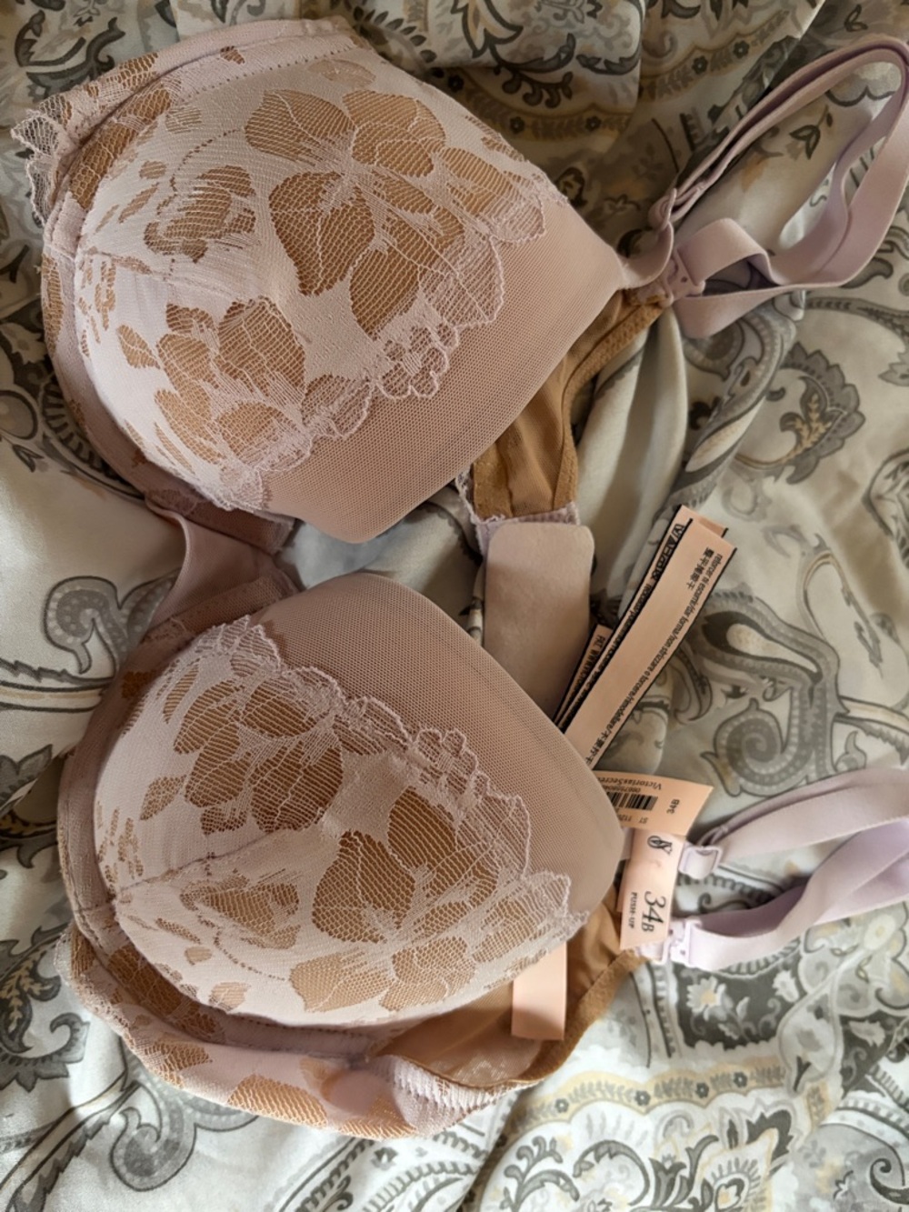 Victoria's Secret Blush Pink Lace-Overlay Push-Up Bra